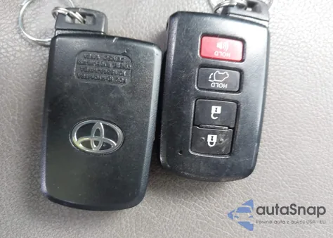 2014 Toyota Rav4 Limited z USA, uszkodzony, nr VIN 2T3DFREV6EW215555